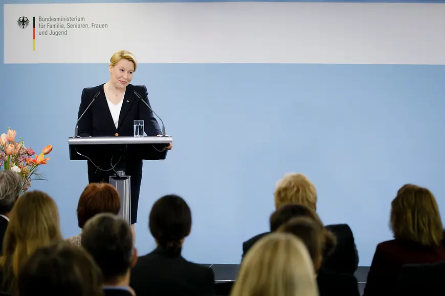 Franziska Giffey am Redepult