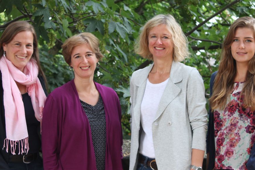 Das Bild zeigt das Team der Netzwerkstelle