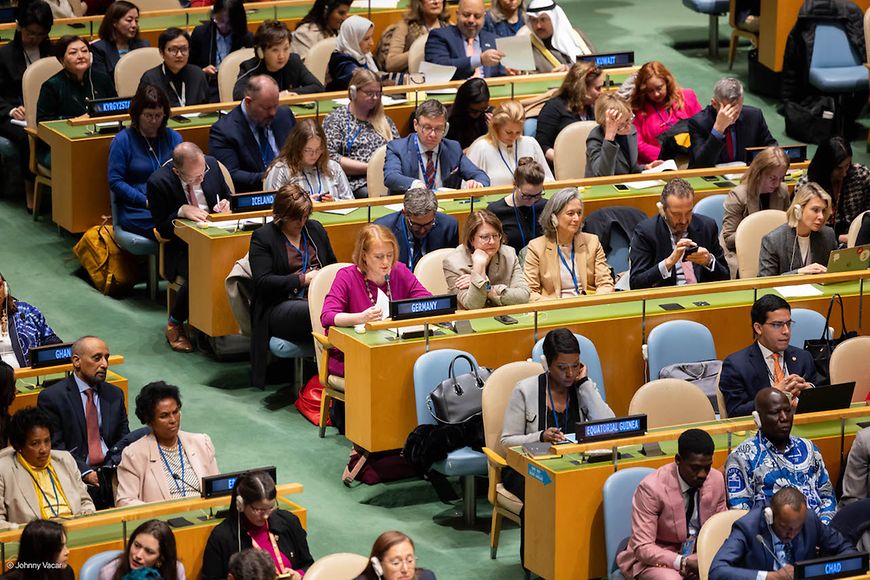 Lisa Paus und die BMFSFJ Delegation bei den VN in New York