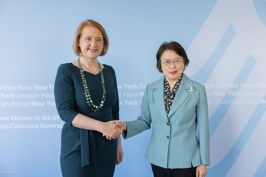 Lisa Paus und die BMFSFJ Delegation bei den VN in New York