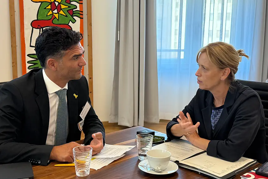 Alon Meyer und Karin Prien im Gespräch