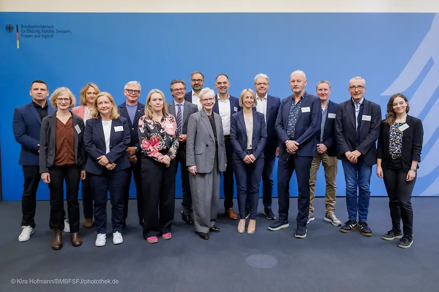 Petra Bahr und die Exprtenkommission Kinder- und Jugendmedienschutz