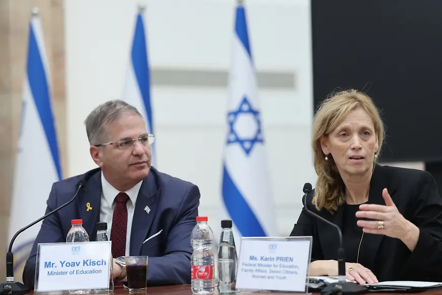 Karin Prien und Yoav Kisch im Gespräch 