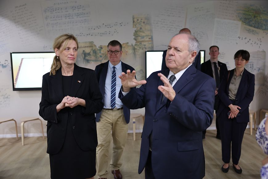 Karin Prien und Dani Dayan