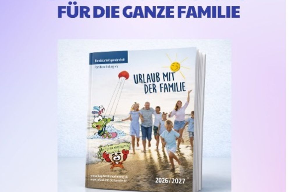 Kachel des Katalogs "Urlaub mit der Familie 2026/2027"