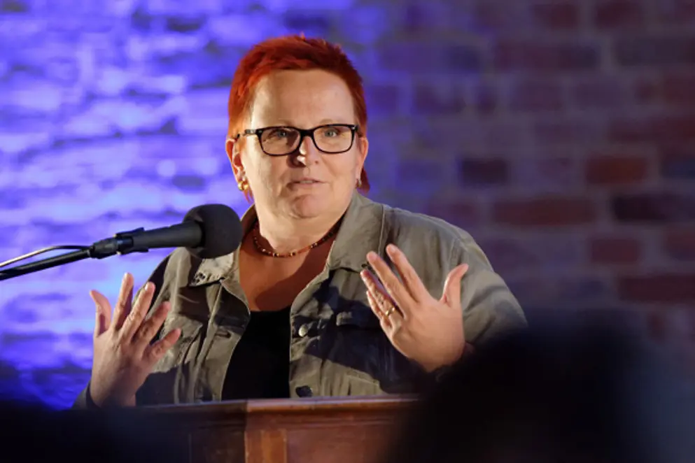 Elke Ferner beim Sommerempfang der Arbeitsgemeinschaft Anwältinnen im Deutschen Anwaltverein